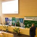 Uczestnicy seminarium Światowy Dzień Wody 2025 słuchający prelekcji w Biocentrum.