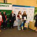 Laureaci konkursu 'poWODY do ŻYCIA' odbierający nagrody podczas Światowego Dnia Wody 2025